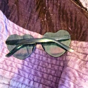 Green heart sunglasses